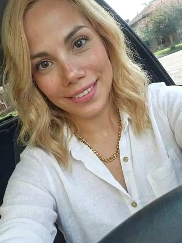 Ilona, 23 ans, tchat de rencontre à Avignon