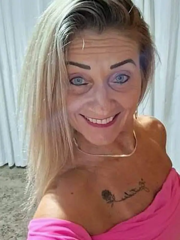 Emmanuelle, 48 ans, tchat de rencontre à Brest