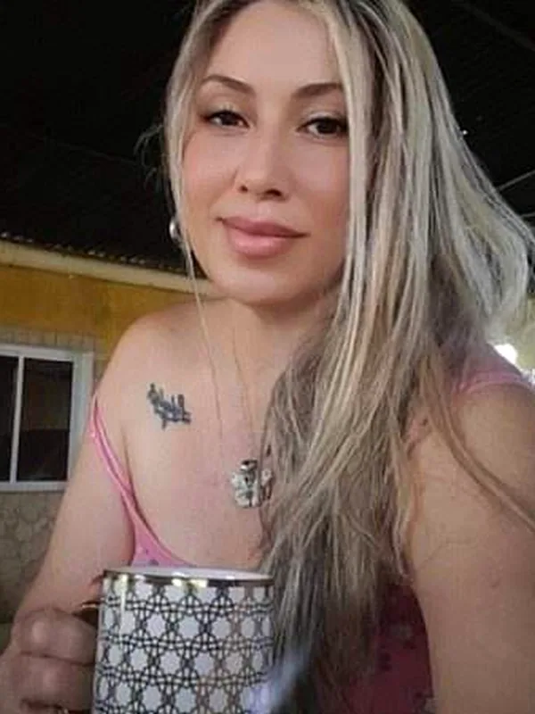 Clara, 29 ans, tchat de rencontre à Nîmes